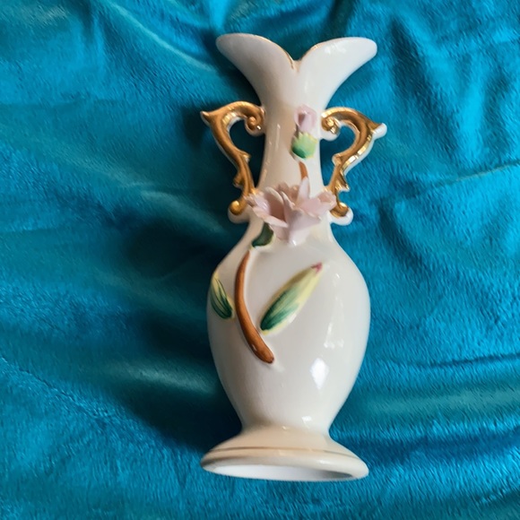 Vintage Vase and Vintage Trinket Dish - Picture 3 of 9